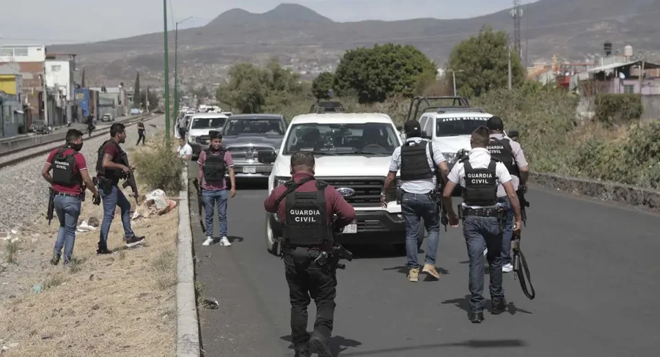 Hay 5 detenidos por el enfrentamiento en Morelia, Michoacán