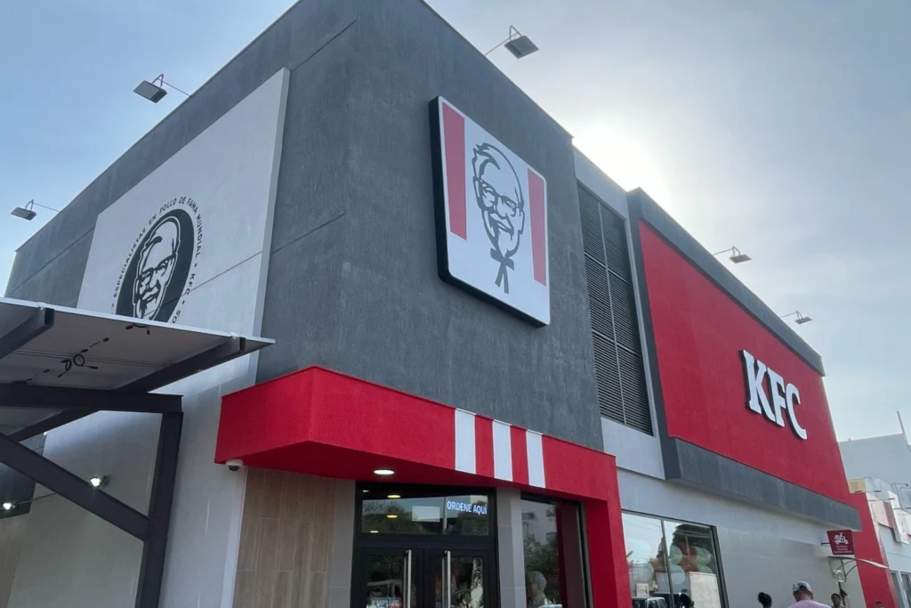 KFC acelera su expansión en Colombia con nuevos restaurantes y más inversión