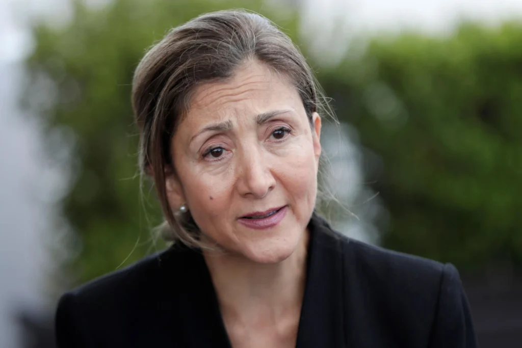 Íngrid Betancourt pide a Fajardo y Claudia López unirse a campaña de Paloma Valencia