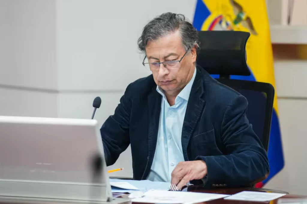 PQR en salud: La contradicción entre el discurso de Petro y la realidad de las EPS intervenidas