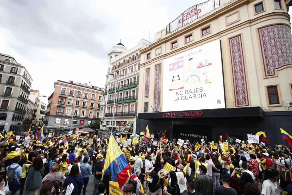 Los colombianos ya son la tercera comunidad extranjera que más trabaja en España: así impulsan el empleo y la economía