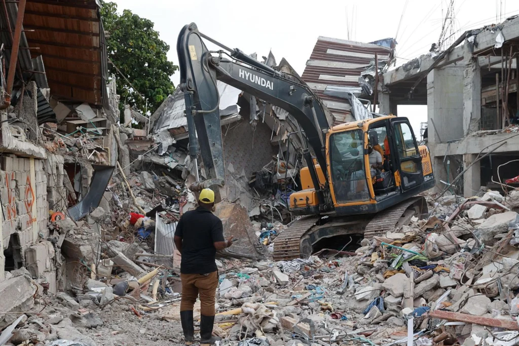Colombia se quedó sin plata prestada justo cuando más la necesita: así es el hueco de $20 billones que deja el terremoto
