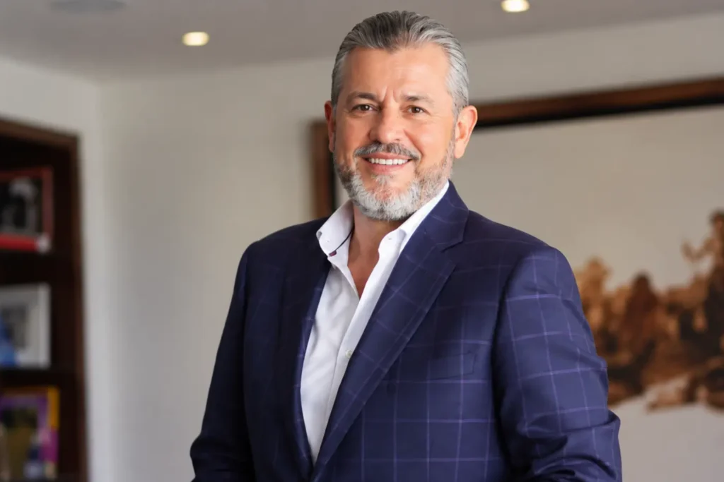 Carlos Suárez, estratega de Abelardo de la Espriella, presidirá la Junta de Ecopetrol