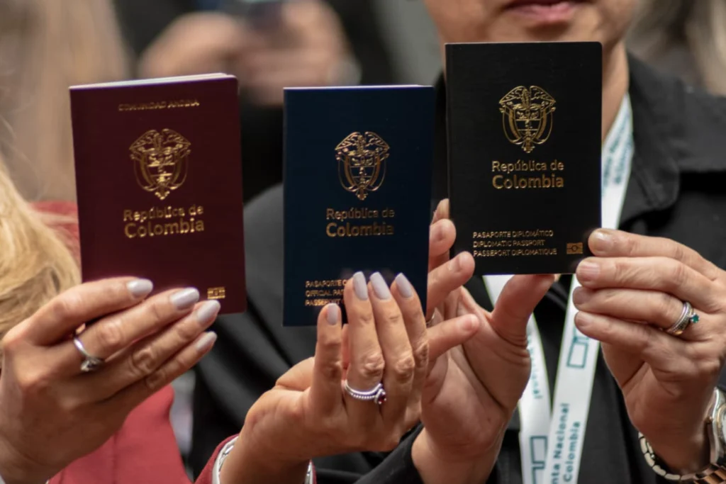 Tribunal mantiene suspendidos los convenios de pasaportes: ¿qué sigue?