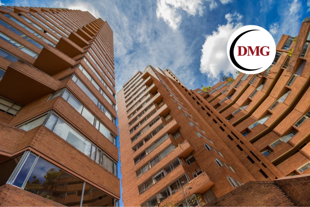 Más de 4.000 víctimas de DMG aparecen como dueñas de un mismo apartamento y algunas se enteraron por el impuesto predial
