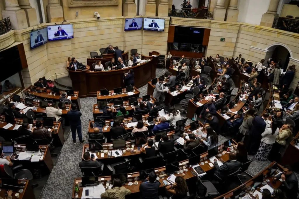 Ley de sometimiento avanza en el Congreso: estos son los principales cambios