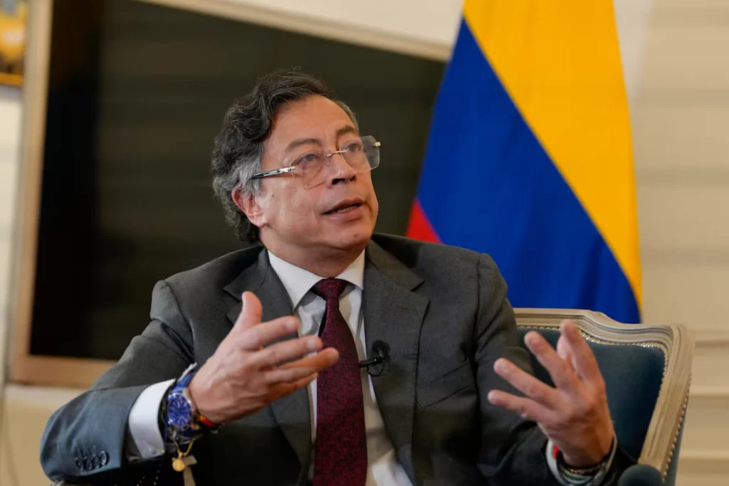 Petro responde a tutela del registrador y mantiene sus cuestionamientos electorales