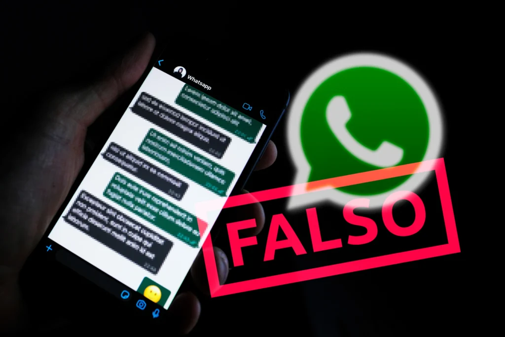 Pantalla de móvil con whatsapp y cartel de falso